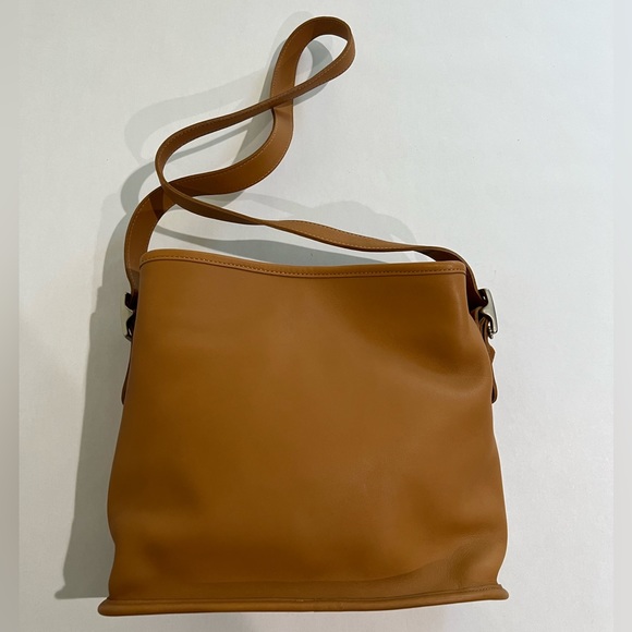 Coach Handbags - Coach Legacy Vintage Camel Tan Medium Bucket Duffle Hobo Shoulder Bag Pu…